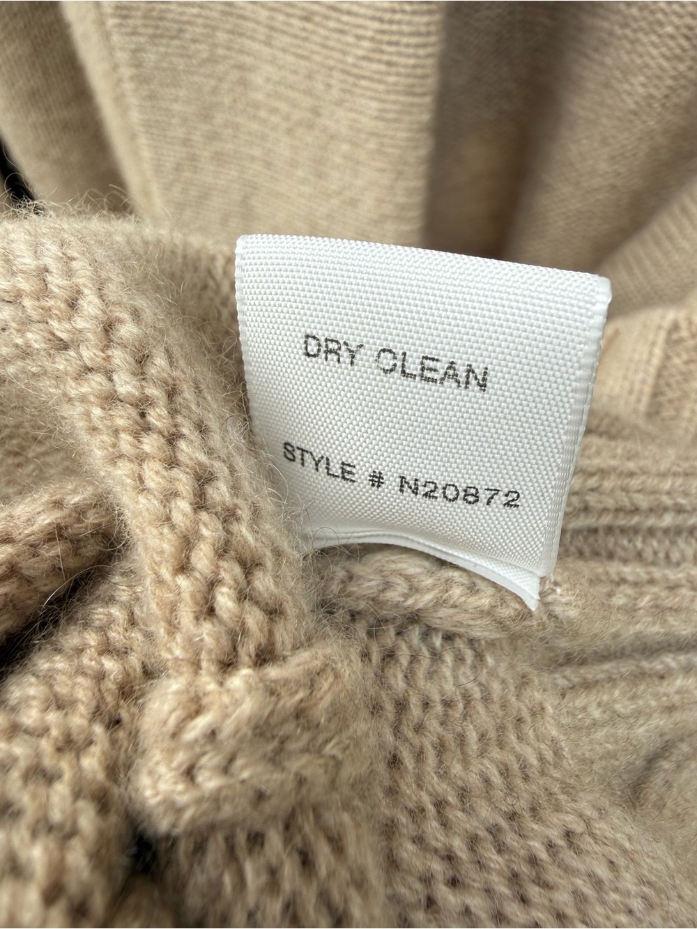 NakedCashmere 100% Cashmere Tilyn Cardigan in Flax, Never Worn - Picture 7 of 7